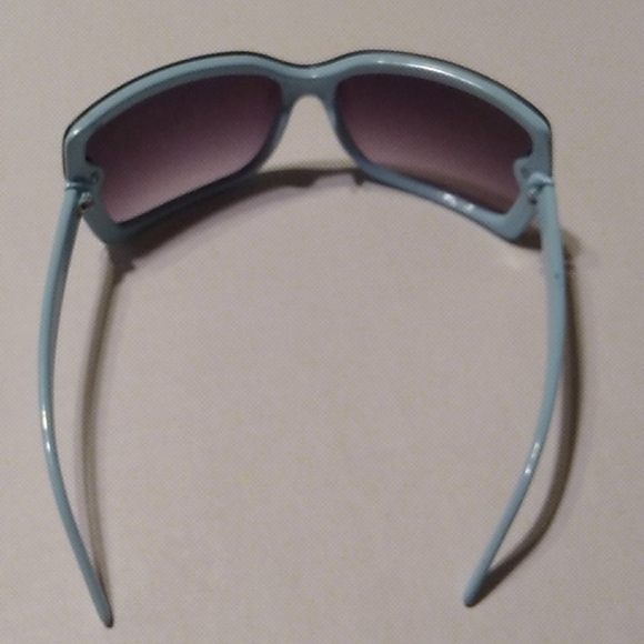 Nwot Sunglasses - Picture 3 of 6